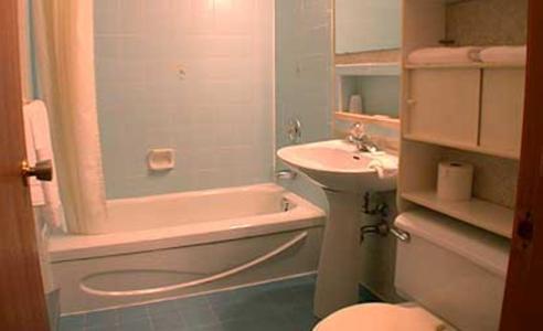 Surfside 3* Niagara Falls